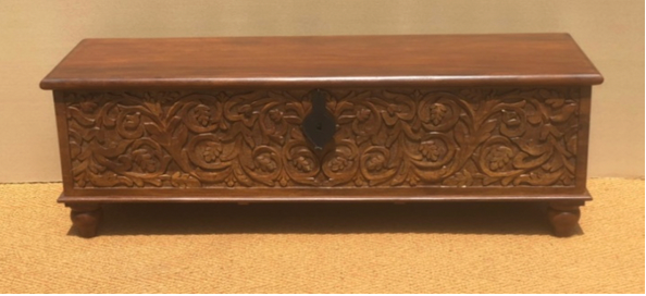 Original hand-carved mango wood storage trunk